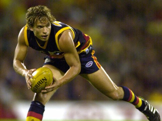 D/IFootballer David Gallagher.AFL football - Adelaide Crows vs North Melbourne Kangaroos match at Football Park 06 May 2000.   a/ct/Football/AFL