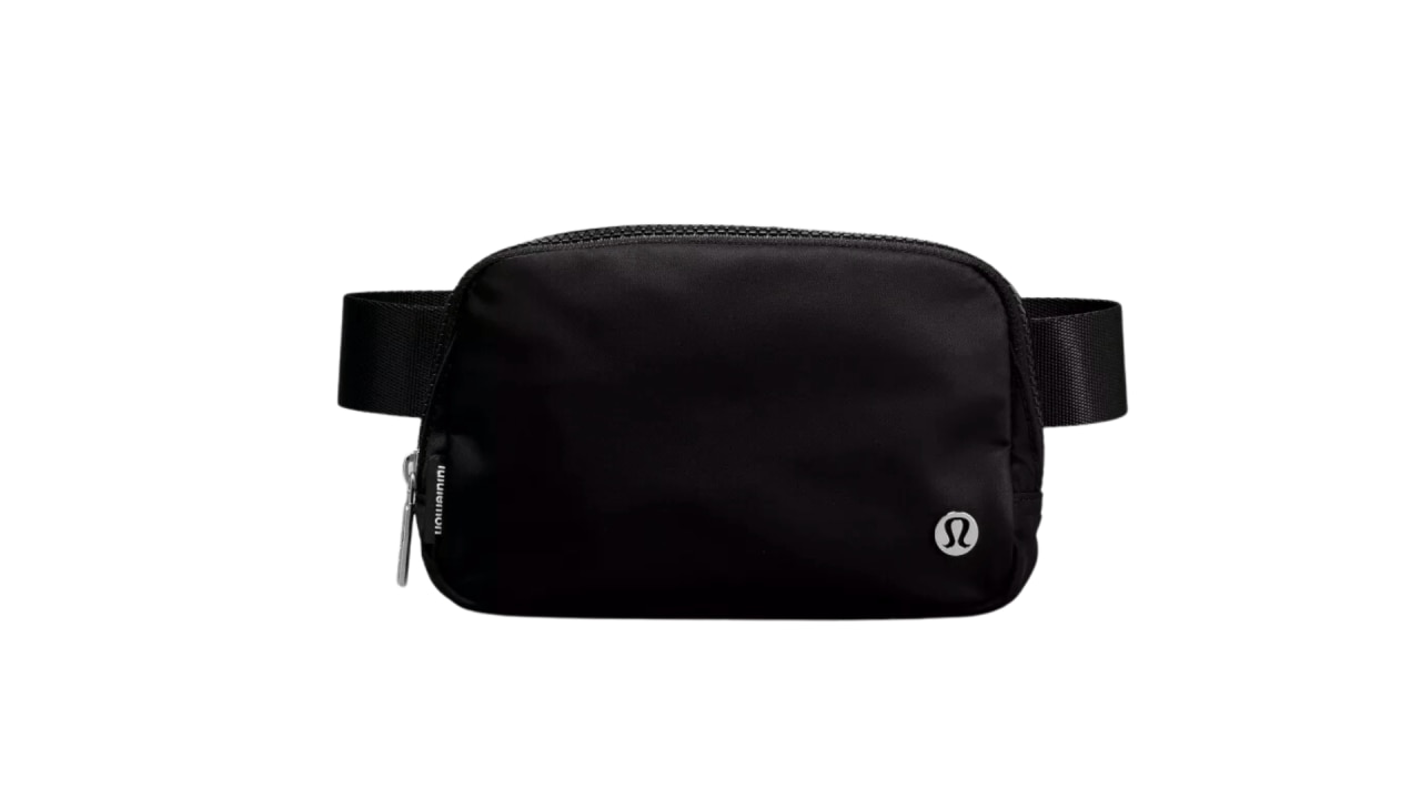 This $9 Kmart version is a perfect dupe for the viral Lululemon bag ...
