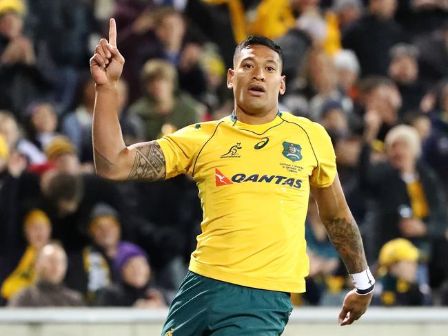 CANBERRA, AUSTRALIA - SEPTEMBER 16:  Israel Folau of the Wallabies celebrates after scoring a try during The Rugby Championship match between the Australian Wallabies and the Argentina Pumas at Canberra Stadium on September 16, 2017 in Canberra, Australia.  (Photo by Scott Barbour/Getty Images)