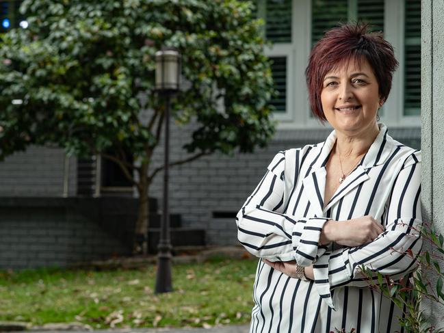 21st September 2022. Daily Telegraph. Smart Daily.Turramurra, Sydney, NSW, Australia.Pics by Julian Andrews.Portraits of Zippy Financial's Louisa Sanghera pictured in her leafy street in Turramurra.Louisa is one of the experts quoted in story for SMARTdaily  about parents going guarantor for children's mortgages.