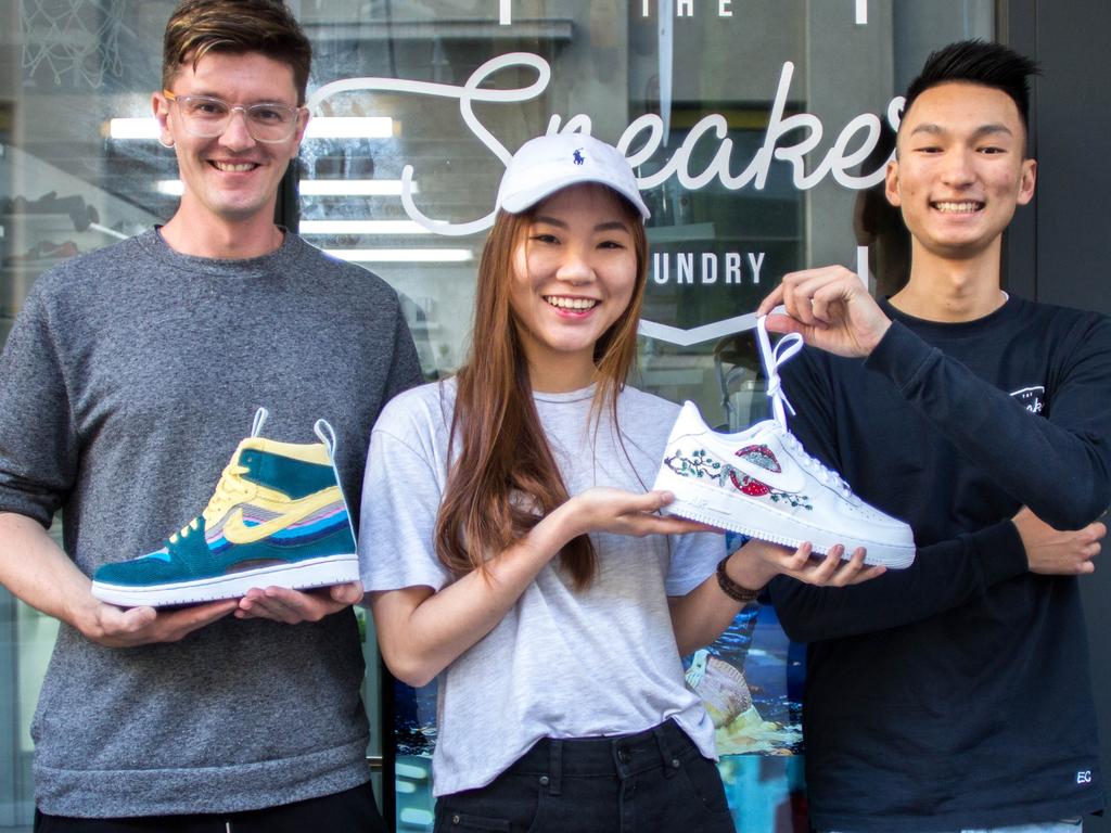 Sneaker laundry store