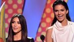 LOS ANGELES, CA - AUGUST 10: (L-R) TV personalities Kylie Jenner, Kim Kardashian, and Kendall Jenner onstage during FOX's 2014 Teen Choice Awards at The Shrine Auditorium on August 10, 2014 in Los Angeles, California. (Photo by Kevin Winter/Getty Images)