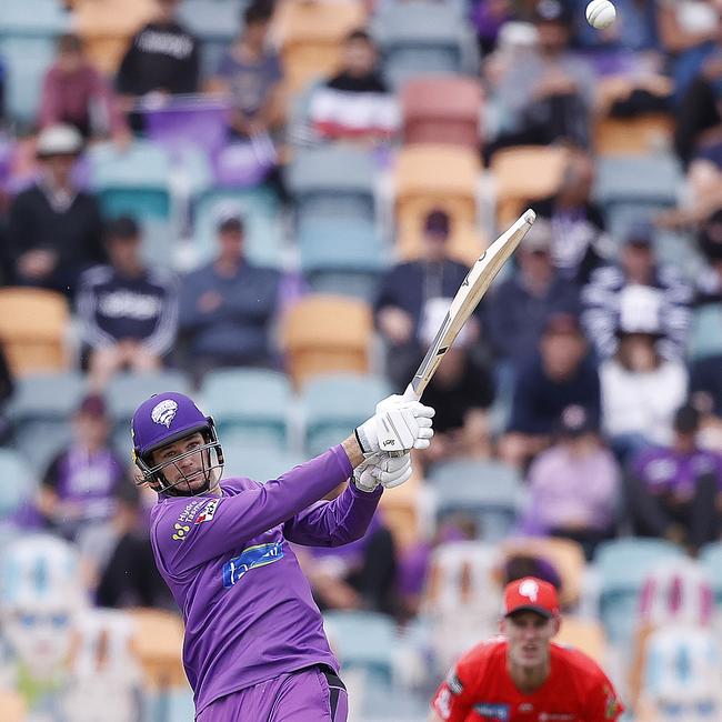 Peter Handscomb launches the ball over the infield. Picture: ZAK SIMMONDS