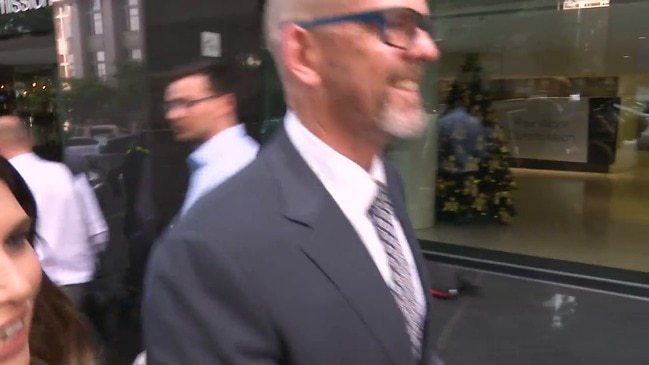 Simon Overland leaves the Lawyer X Royal Commission