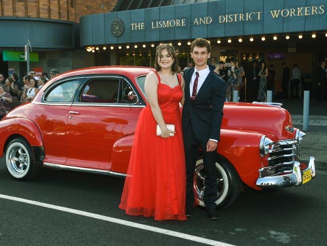 Lismore High students sign off with classy formal