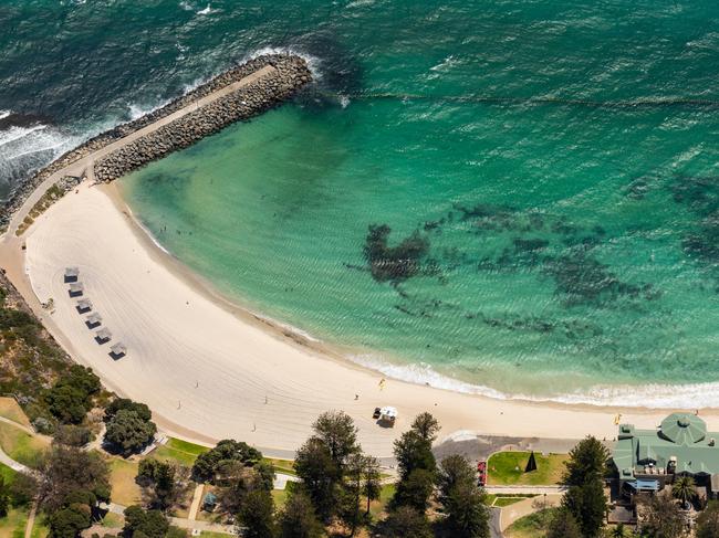 PERTH, AUSTRALIA  - NewsWire Photos FEBRUARY 3, 2021: An almost empty Cottesloe Beach in Perth on day 3 of a Covid-19 lockdown.NCA NewsWire / Tony McDonough