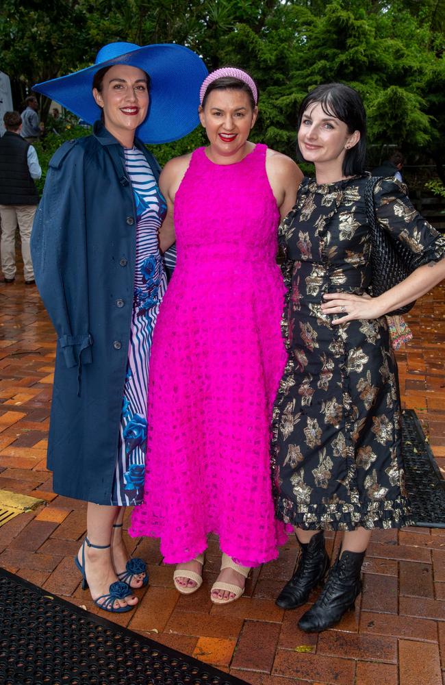 (From left) Jacinta Klarich, Penny McColley and Savannah Spencer. Weetwood Raceday at Toowoomba Turf Club. Saturday, September 28, 2024. Picture: Nev Madsen.