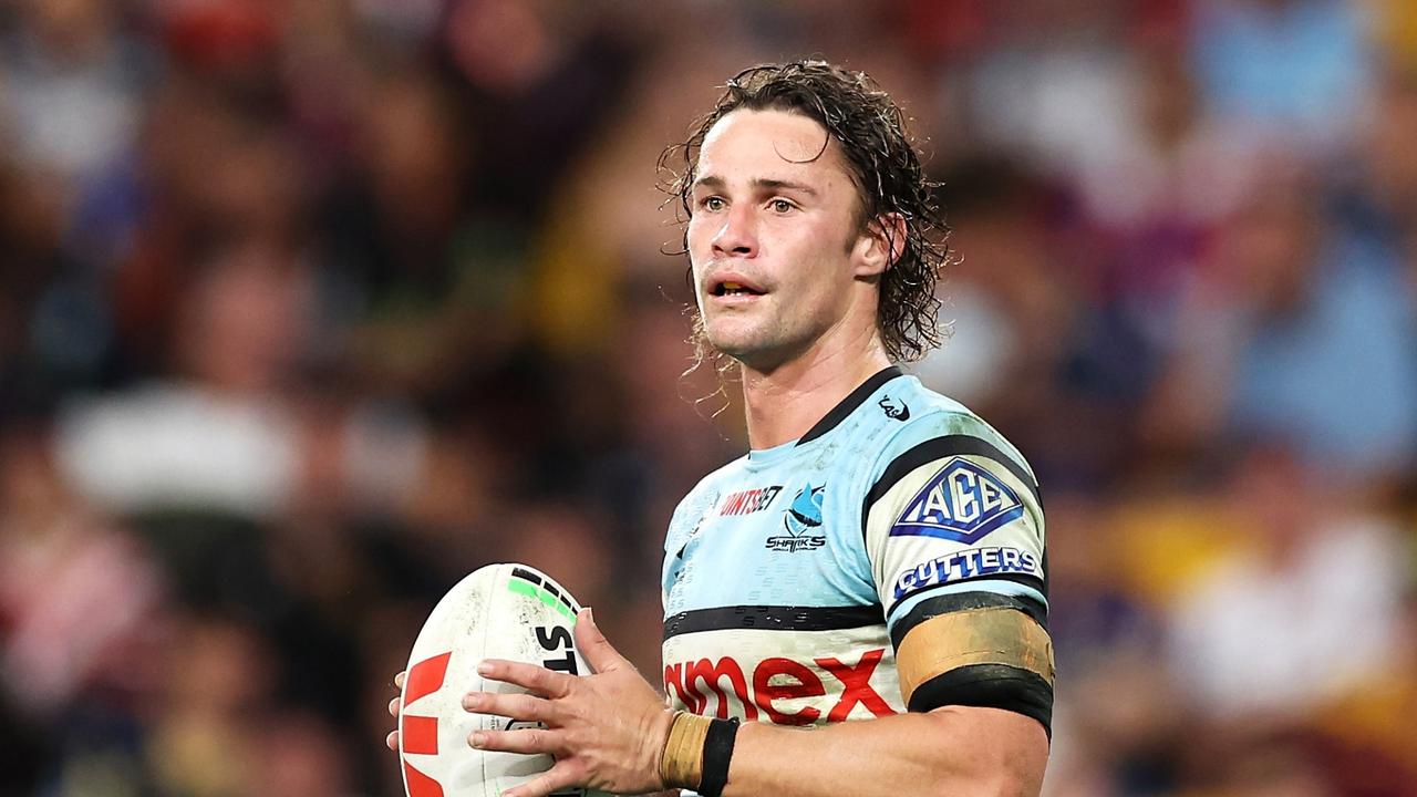 BRISBANE, AUSTRALIA - MAY 18: Nicho Hynes of the Sharks looks on during the round 11 NRL match between Cronulla Sharks and Sydney Roosters at Suncorp Stadium, on May 18, 2024, in Brisbane, Australia. (Photo by Hannah Peters/Getty Images)