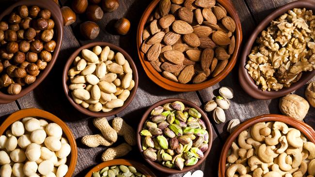 Pistachios, hazelnut, pine nut, almonds, pumpkin seeds, peanuts, cashew and walnuts are other foods rich in healthy fats.