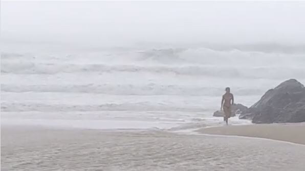 Big surf seen at Palm Beach Sunday morning. Image: Instagram