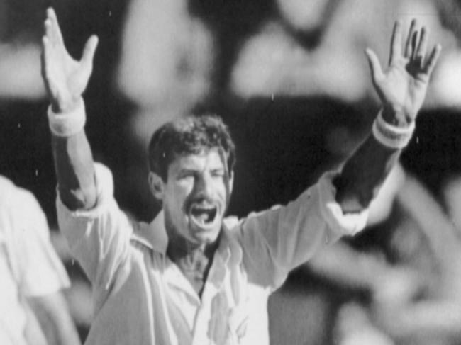 Champion NZ fast bowler Richard Hadlee learned he couldn’t beat the Aussie crowds.