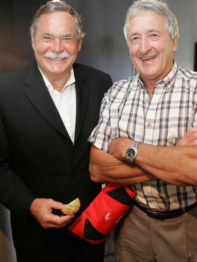 Alec Epis with Ron Barassi at the launch of the Italian Team Of The Century.