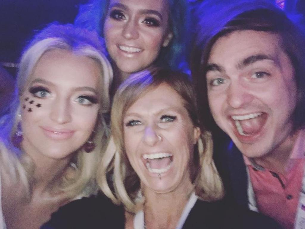 The 2016 ARIA Awards via social media ... Kasey Chambers with Sheppard, "I joined a band...." Picture: Instagram