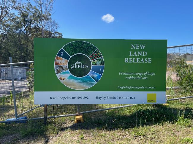 The Glades estate has been marketed as being in Glenning Valley when some of the houses and streets are technically in Berkeley Vale. Picture: Richard Noone