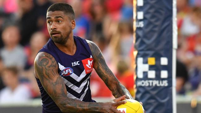 Bradley Hill of the Dockers in action during the AFL Round 2 match between the Gold Coast Suns and the Fremantle Dockers at Metricon Stadium on the Gold Coast, Sunday, March 31, 2019. (AAP Image/Darren England) NO ARCHIVING, EDITORIAL USE ONLY