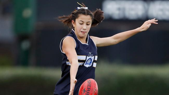 Siena Farrell in action for Caulfield Grammar. (Photo by Dylan Burns/AFL Photos)