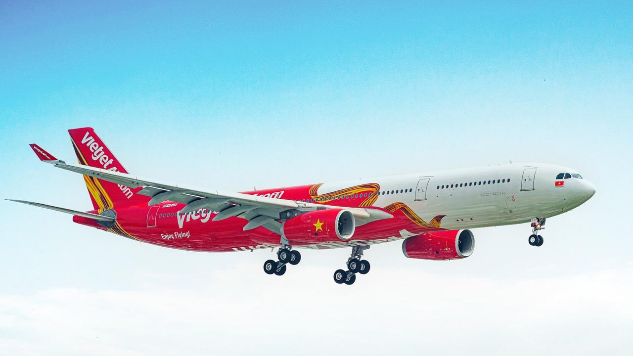 Vietjet officially kicks off Melbourne to Hanoi route. Picture: Vietjet