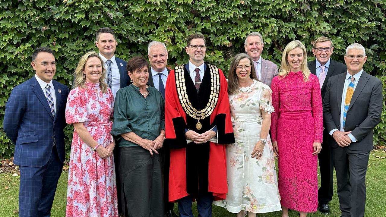 Toowoomba mayor Geoff McDonald with the 2024-2028 councillors outside City Hall.