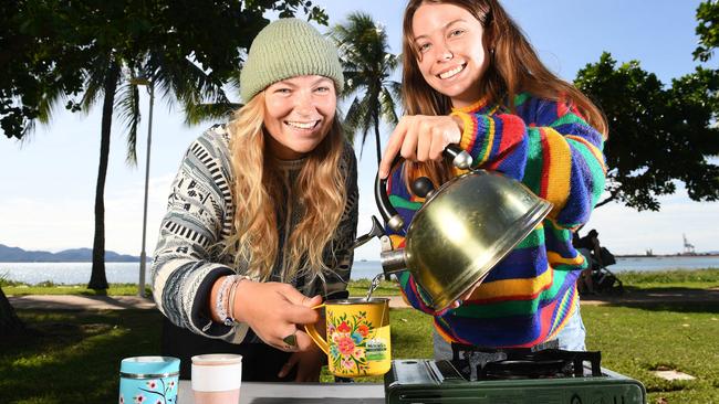 Best of 2022. Alicia McGrade and Sarah Durrant, from Perth, warm up with a cuppa on the Strand. Picture: Shae Beplate.