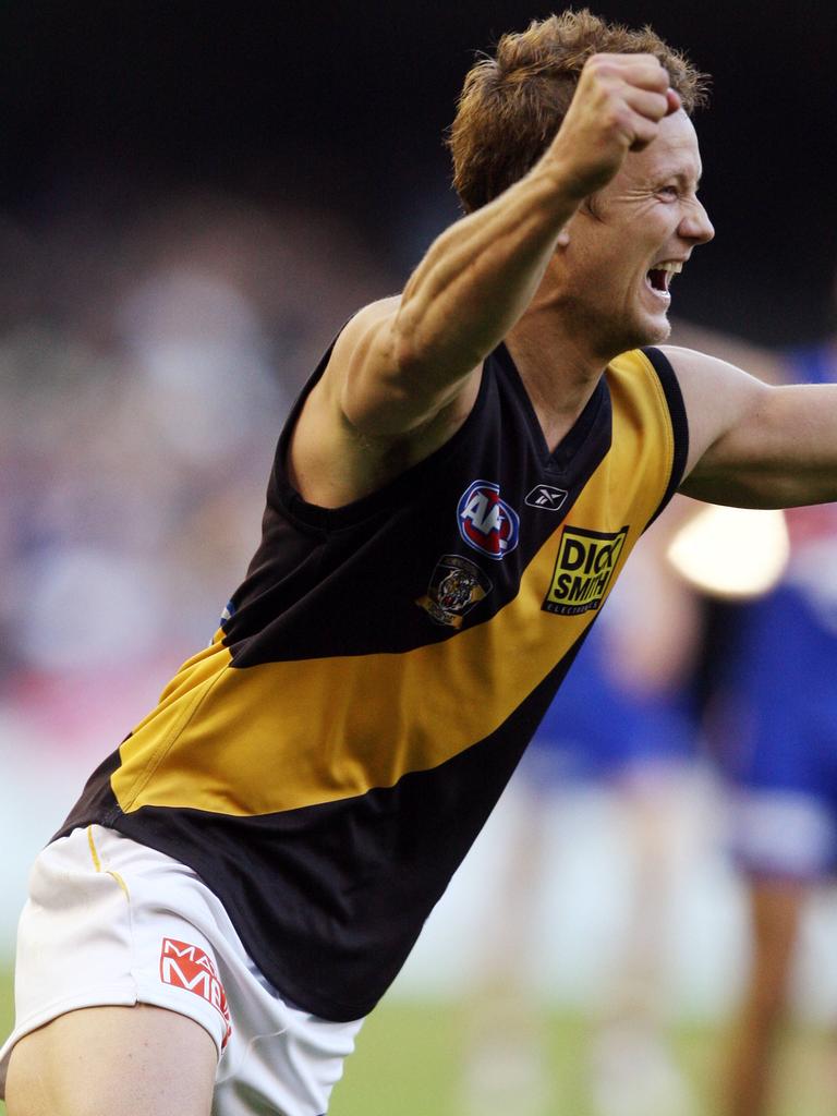 Nathan Brown explains why he celebrated a draw against Western Bulldogs ...