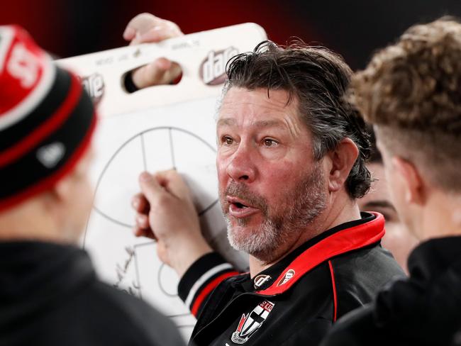 MELBOURNE, AUSTRALIA - JULY 15: Brett Ratten, Senior Coach of the Saints addresses his players during the 2022 AFL Round 18 match between the Western Bulldogs and the St Kilda Saints at Marvel Stadium on July 15, 2022 in Melbourne, Australia. (Photo by Dylan Burns/AFL Photos via Getty Images)