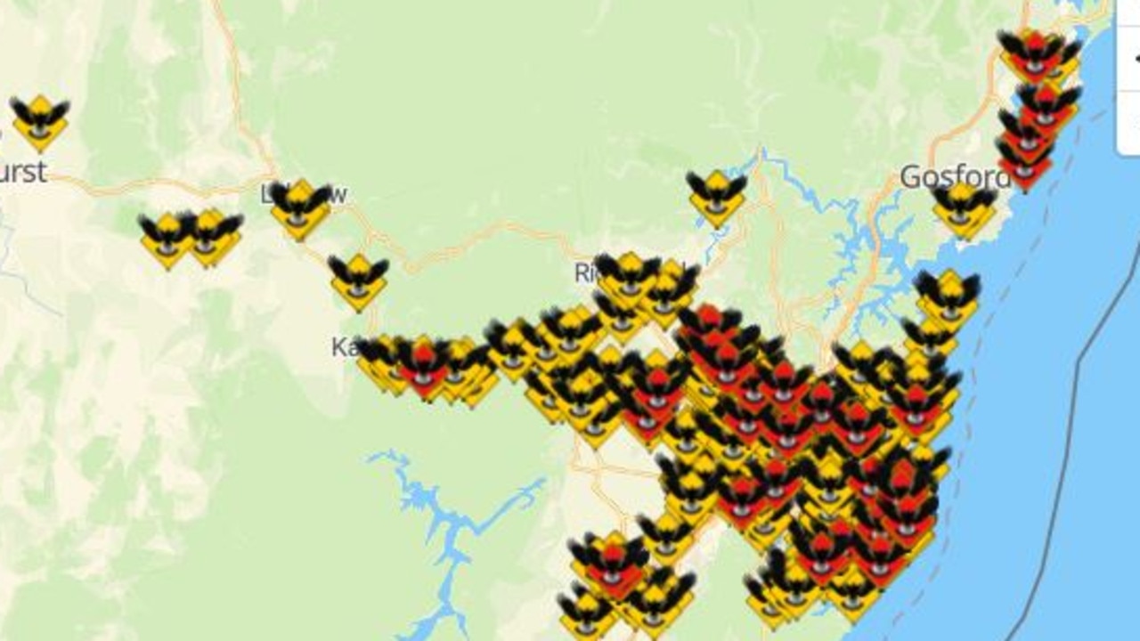 The red magpies are those that resulted in an injury — the yellow are just a swoop. Picture: MagpieAlert.com