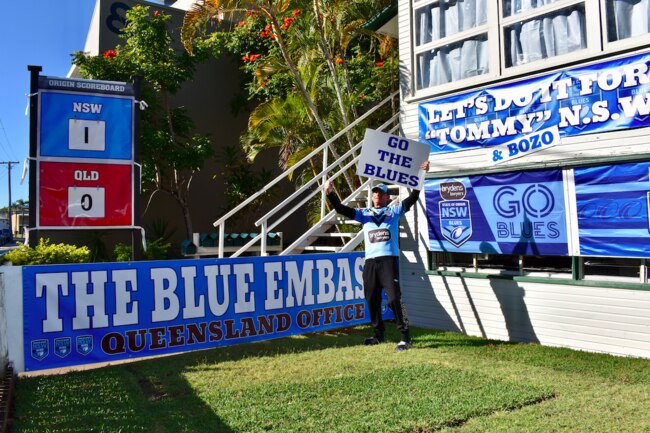 This Hervey Bay local has decked his place in blue, and, after last night’s victory, he regrets nothing! Picture: Isabella Magee