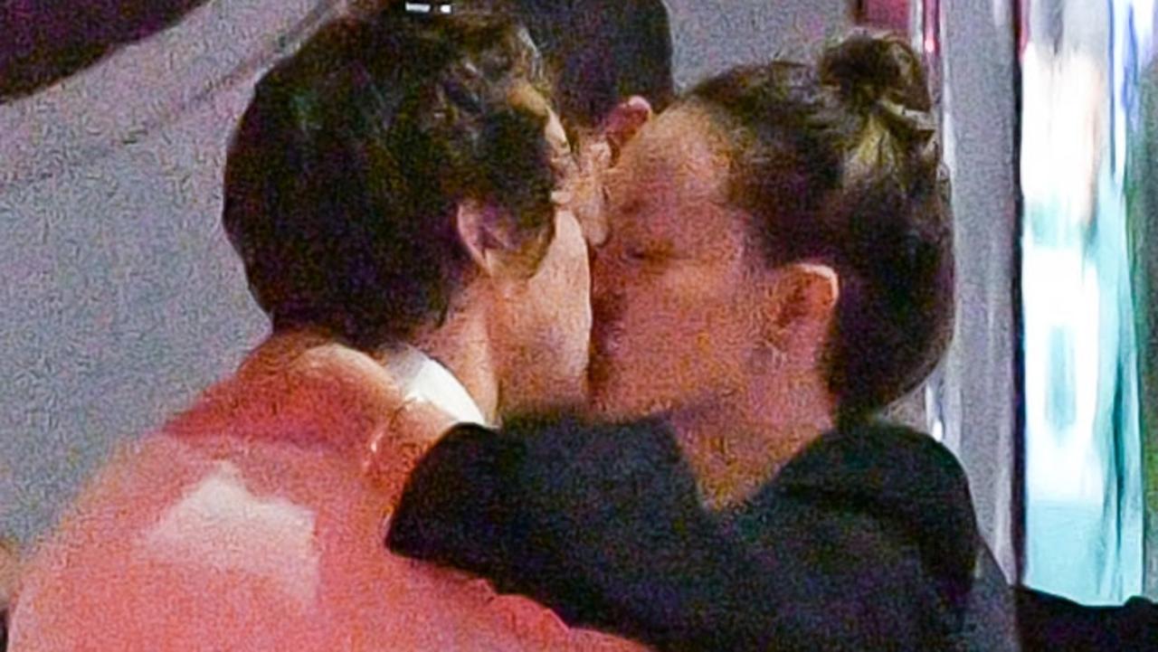 Olivia Wilde with Harry Styles January 4, 2021 – Star Style