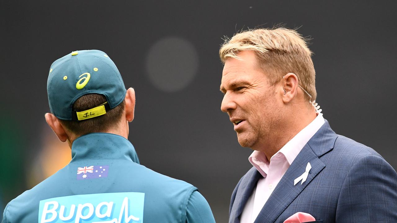 Shane Warne has refused to change his stance on shot selections.