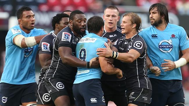 DURBAN, SOUTH AFRICA - MARCH 29: Jean Deysel of the Cell C Sharks and Nick Phipps of the Waratahs off the ball during the Super Rugby match between Cell C Sharks and Waratahs at Growthpoint Kings Park on March 29, 2014 in Durban, South Africa. (Photo by Steve Haag/Gallo Images/Getty Images)