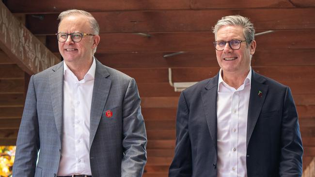 Anthony Albanese and British Prime Minister Keir Starmer in Samoa for the meeting of Commonwealth leaders.