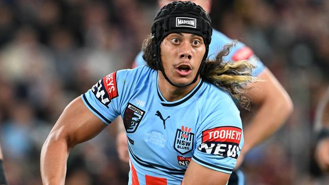 BRISBANE, AUSTRALIA - JUNE 21: Jarome Luai of the Blues looks to pass the ball during game two of the State of Origin series between the Queensland Maroons and the New South Wales Blues at Suncorp Stadium on June 21, 2023 in Brisbane, Australia. (Photo by Bradley Kanaris/Getty Images)