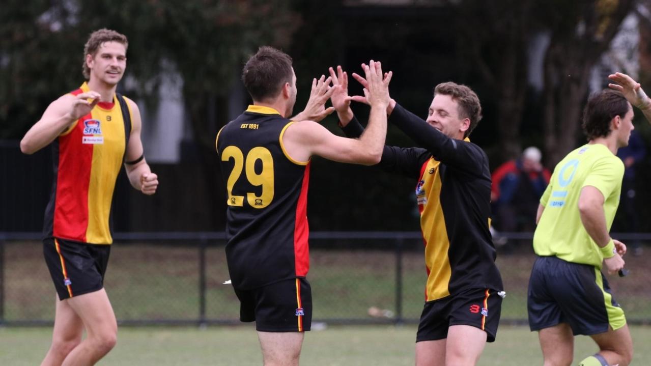 How Cheltenham edged out Dingley in a battle of two SFNL contenders ...