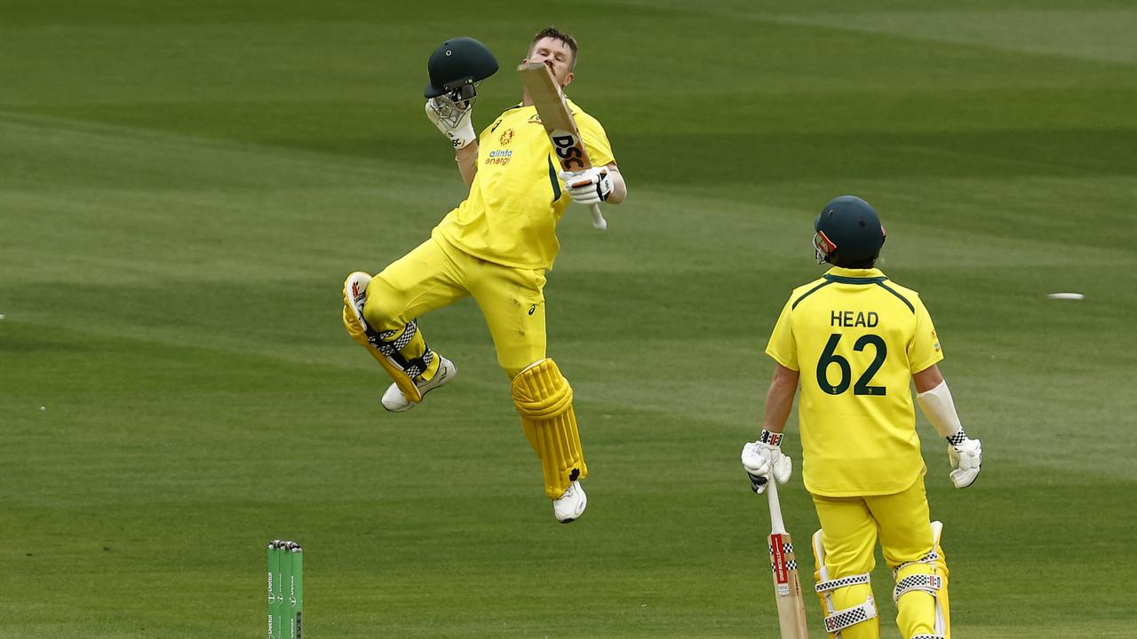It was the David Warner and Travis Head show. (Photo by Darrian Traynor/Getty Images)