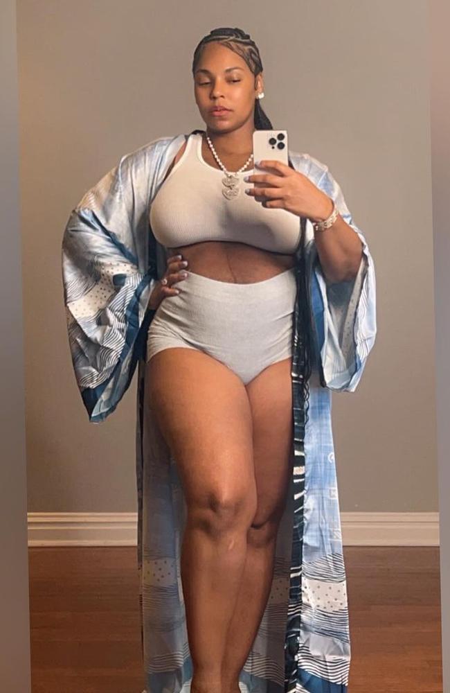 “I’ve been waiting to be a mum for a long time now,” Ashanti captioned this mirror selfie after giving birth.