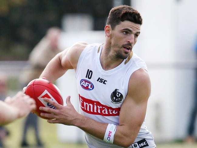 Collingwood training at Olympic Park...  Collingwood skipper Scott Pendlebury  during training    . Pic: Michael Klein.