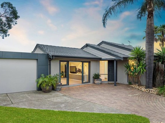 1 Llewellyn Ave Aspendale Gardens