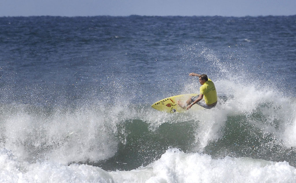 Byron Bay Easter Classic. Dave Reardon-Smith Mens Open quarter final.