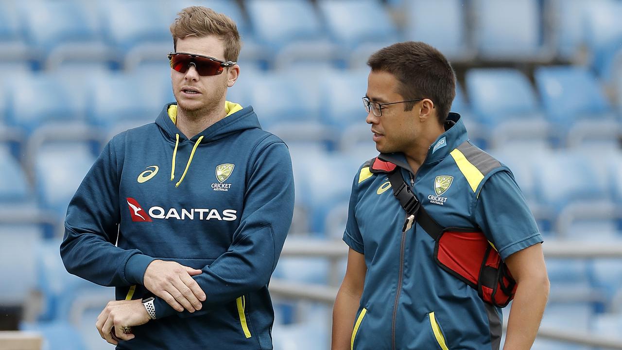 Steve Smith and Doctor Richard Saw walked alongside the boundary to start the cricketer’s staged return to physical activity.