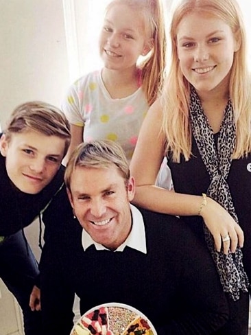 The cricket legends and his three kids Jackson, Brooke and Summer. The family have been left devastated by the sudden passing of their father.