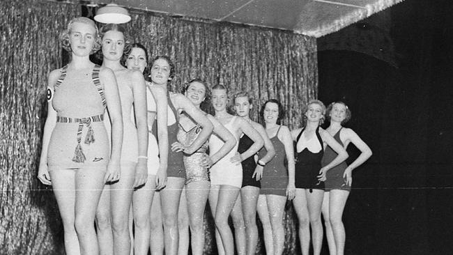 The final of the Bathing Beauties competition 1937 at Luna Park in Sydney. Picture: State Library of NSW