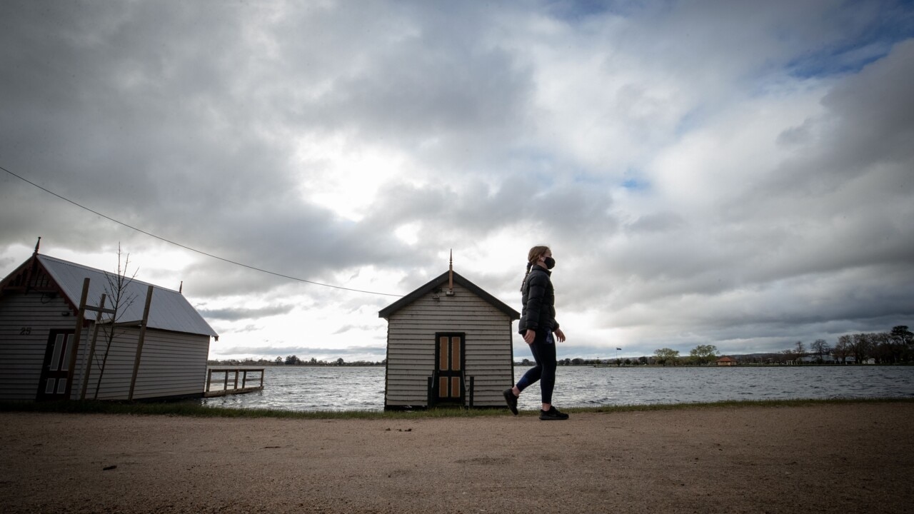 Covid restrictions remain in Shepparton as community combats virus outbreak