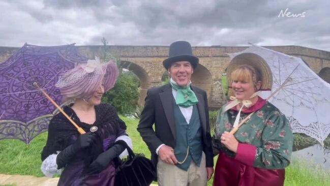 Richmond residents in historical dress