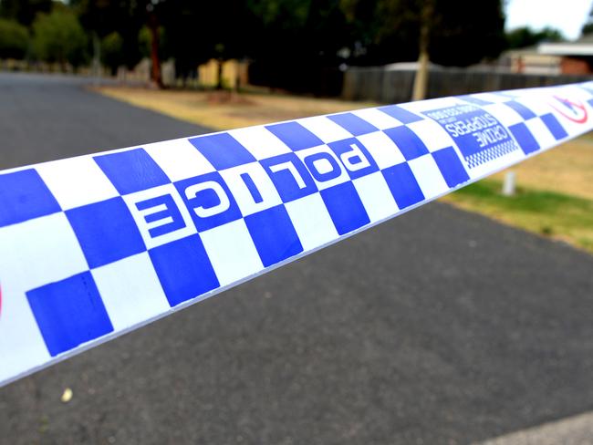 MELBOURNE, AUSTRALIA - NewsWire Photos NOVEMBER 23, 2024: Police investigate an overnight stabbing in the area around Fraser Street Reserve in Hoppers Crossing . Police tape Picture: NewsWire / Andrew Henshaw