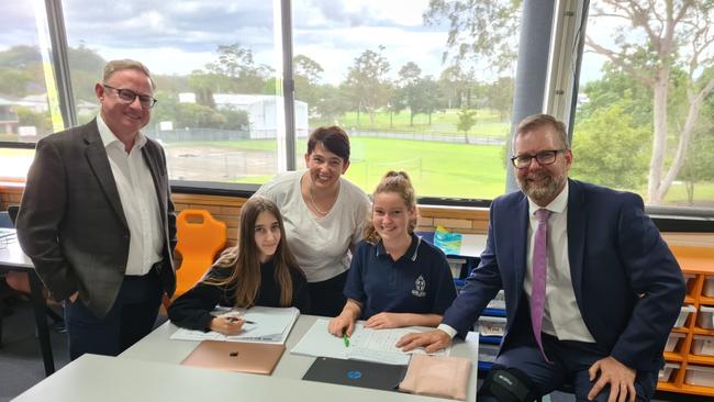 Ben Franklin MLC with Murwillumbah High School year seven student Maya Howard, 13, teacher Ms Candice Morris-Grant, year seven student Ruby Alexander, 13, and principal Peter Howes. Photo: Jessica Lamb