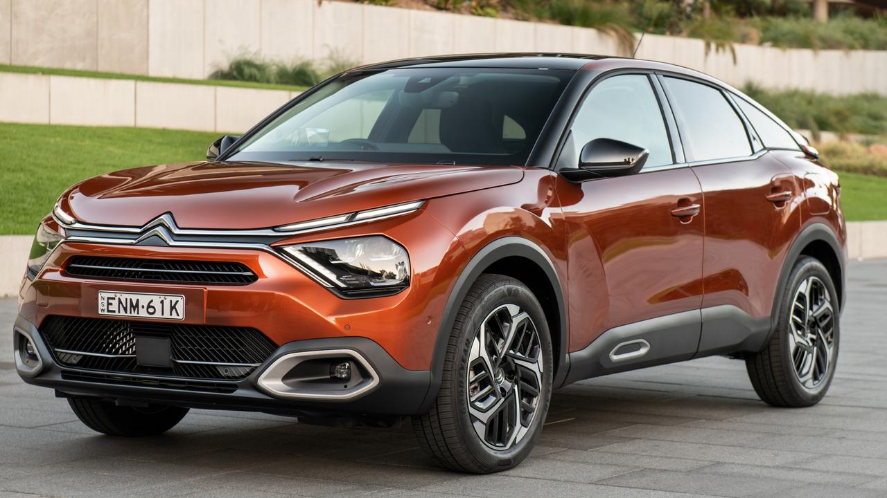 Citroen turns to SUV cues for new C4 compact