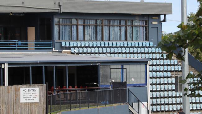 Kirra Sports club has closed. Picture Glenn Hampson