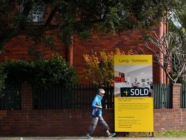 SYDNEY, AUSTRALIA - NewsWire Photos JUNE, 14, 2021: A sold/for sale sign on a residential property in Sydney's east. Picture: NCA NewsWire/Joel Carrett