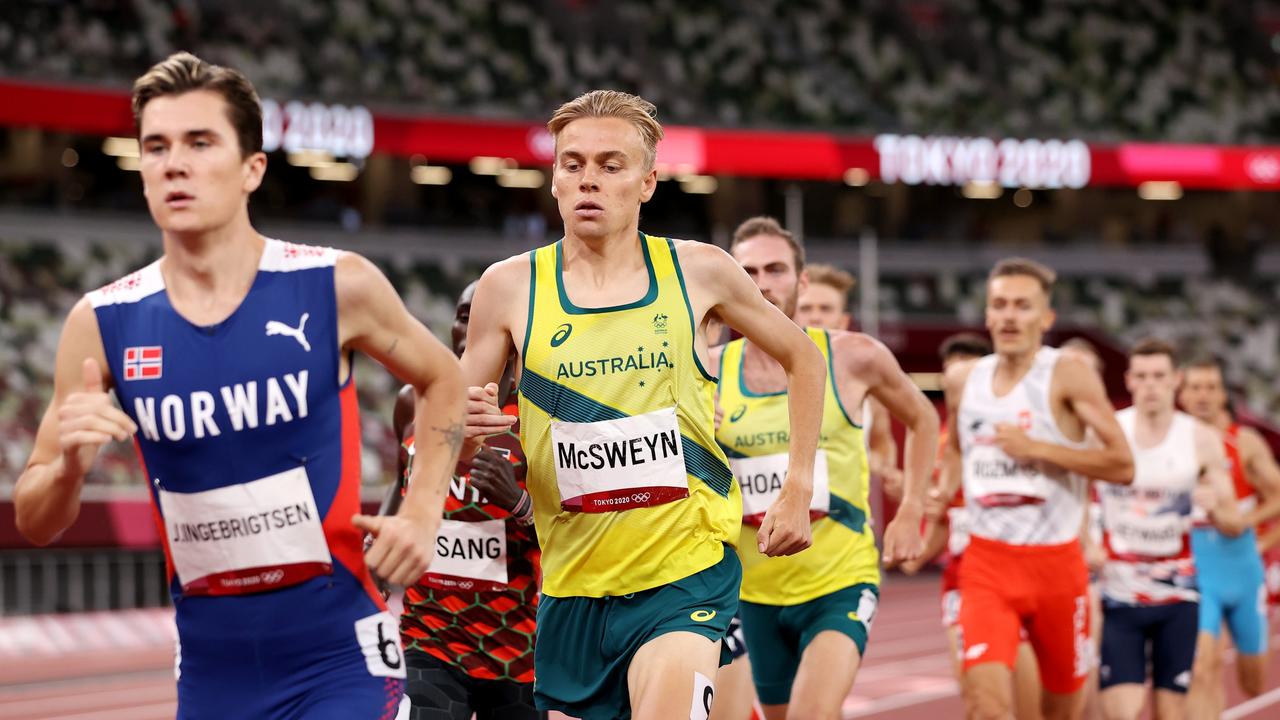 Stewart McSweyn in the final of the 1500m at the Tokyo 2020 Olympic Games. Photo: Getty Images)