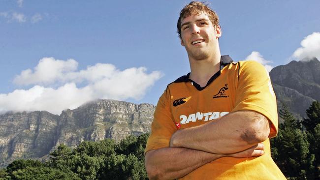 CAPE TOWN, SOUTH AFRICA - JULY 27: Dan Vickerman, the Wallaby lock, who was born in Cape Town, is pictured in the shadow of Table Mountain the Wallaby training session held at Westerford School on July 27, 2005 in Cape Town, South Africa. (Photo by David Rogers/Getty Images)